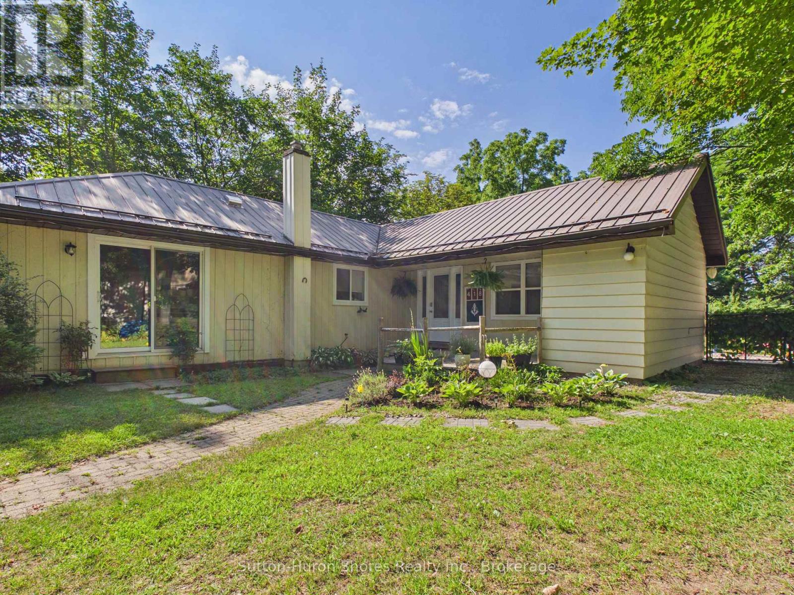 418 ELGIN STREET, Saugeen Shores