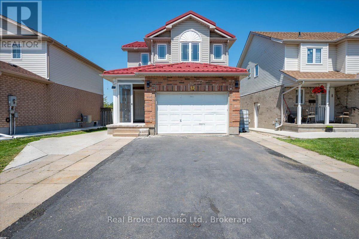 12 CASTLEBURY DRIVE, Guelph (Willow West/Sugarbush/West Acres)