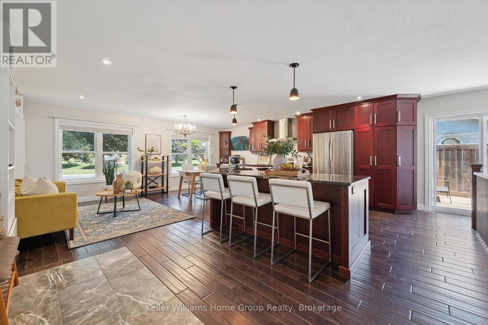 273 COLBORNE STREET, Centre Wellington (Elora/Salem)