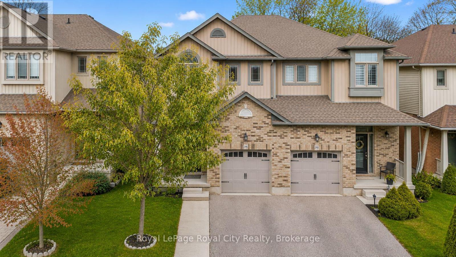 144 KEMP CRESCENT, Guelph (Grange Road)