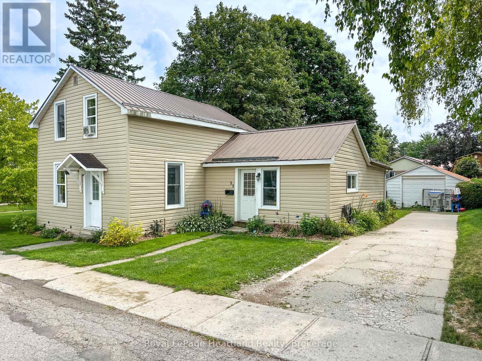 51 SIDE STREET, Huron East (Seaforth)