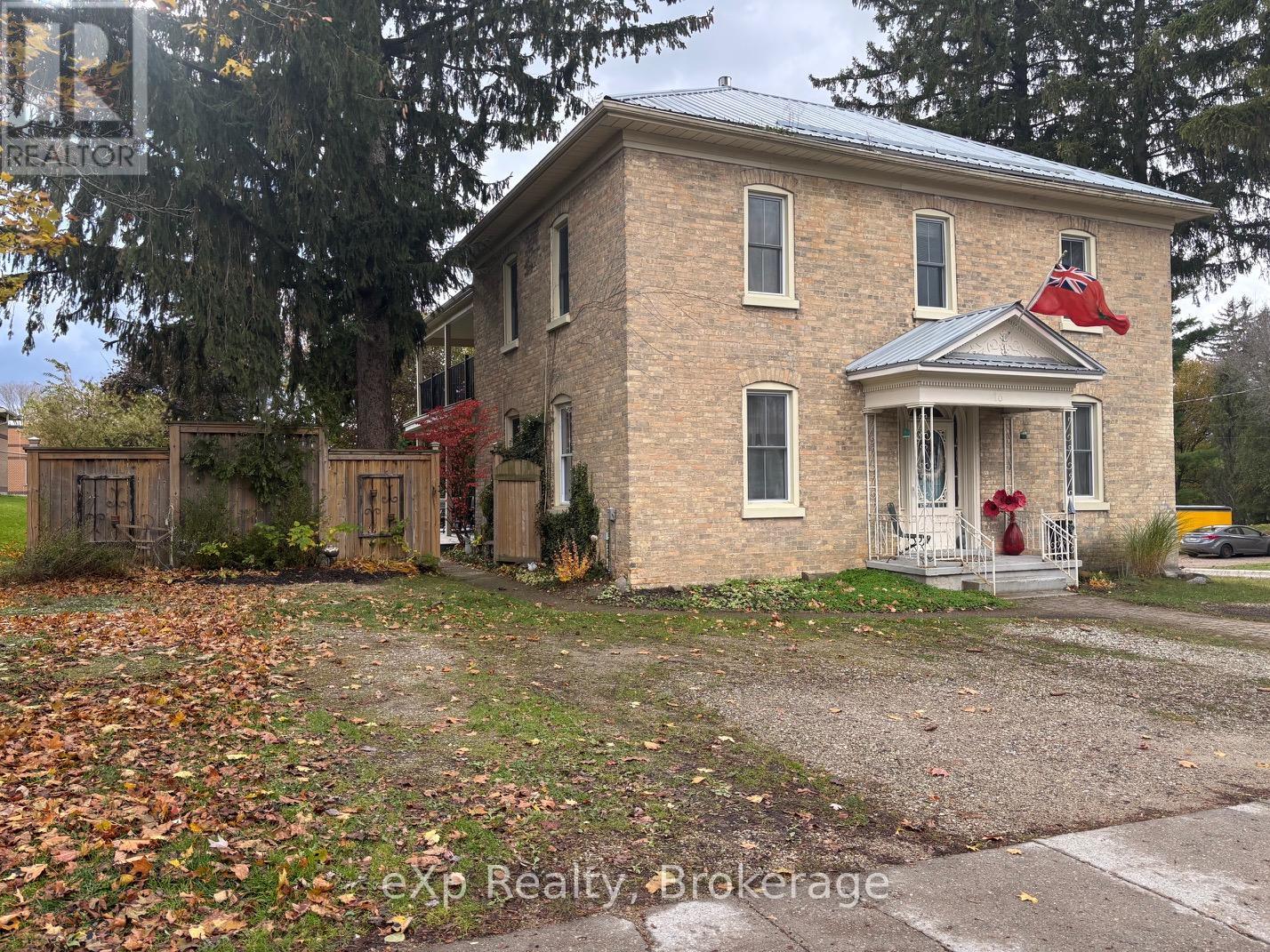 16 PETER STREET S, South Bruce