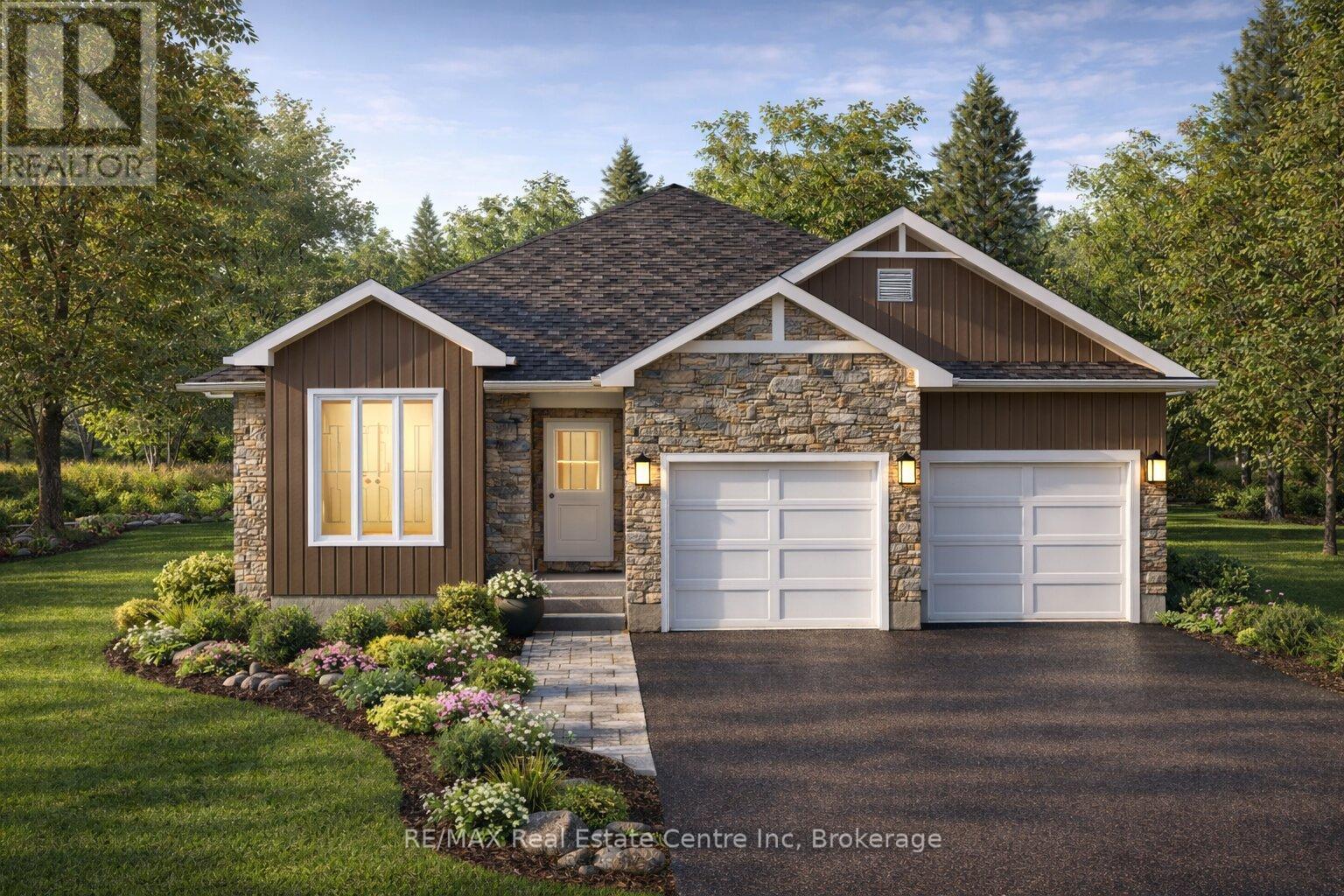 202 BRIDGE CRESCENT, Minto