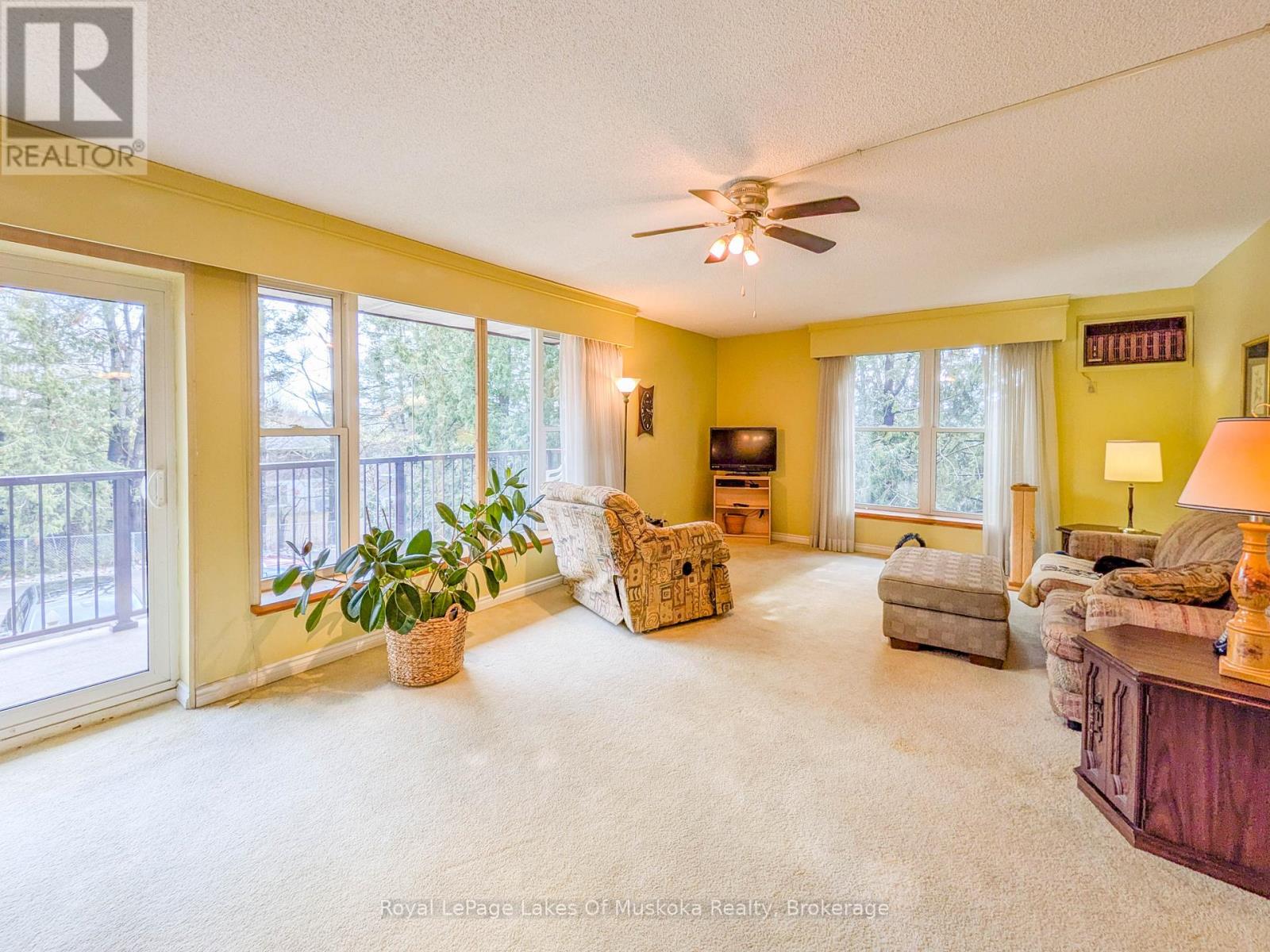 101 - 38 MONCK ROAD, Bracebridge (Macaulay)