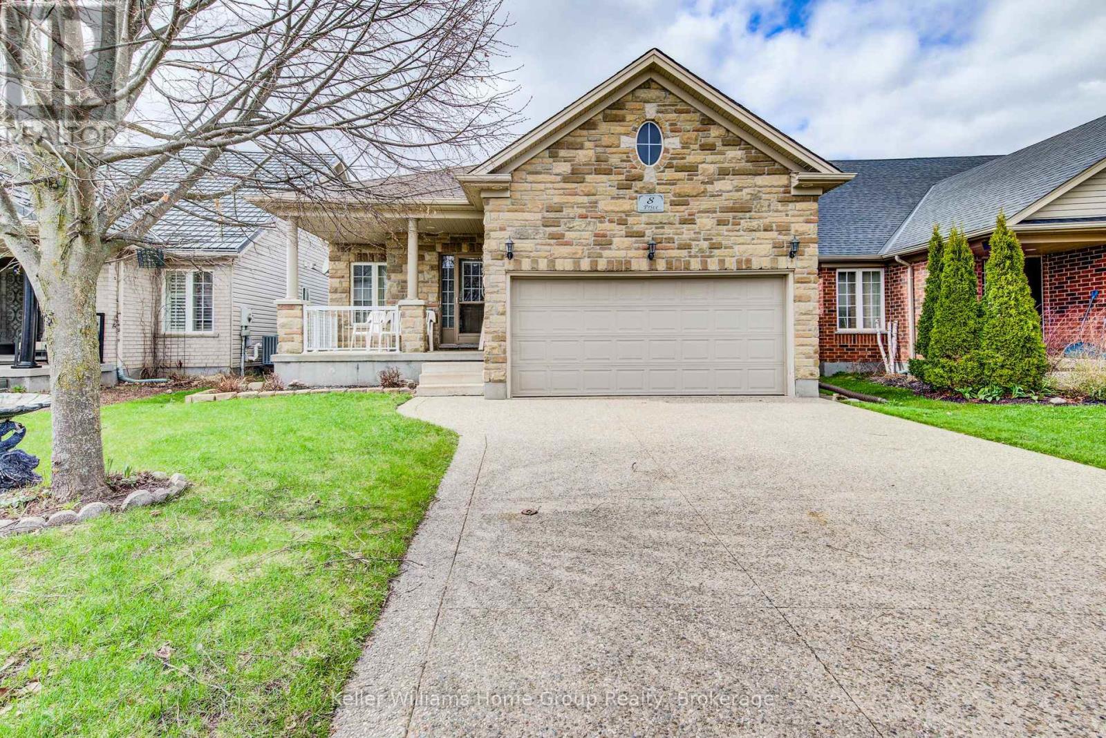 8 PRICE STREET, Guelph (Victoria North)