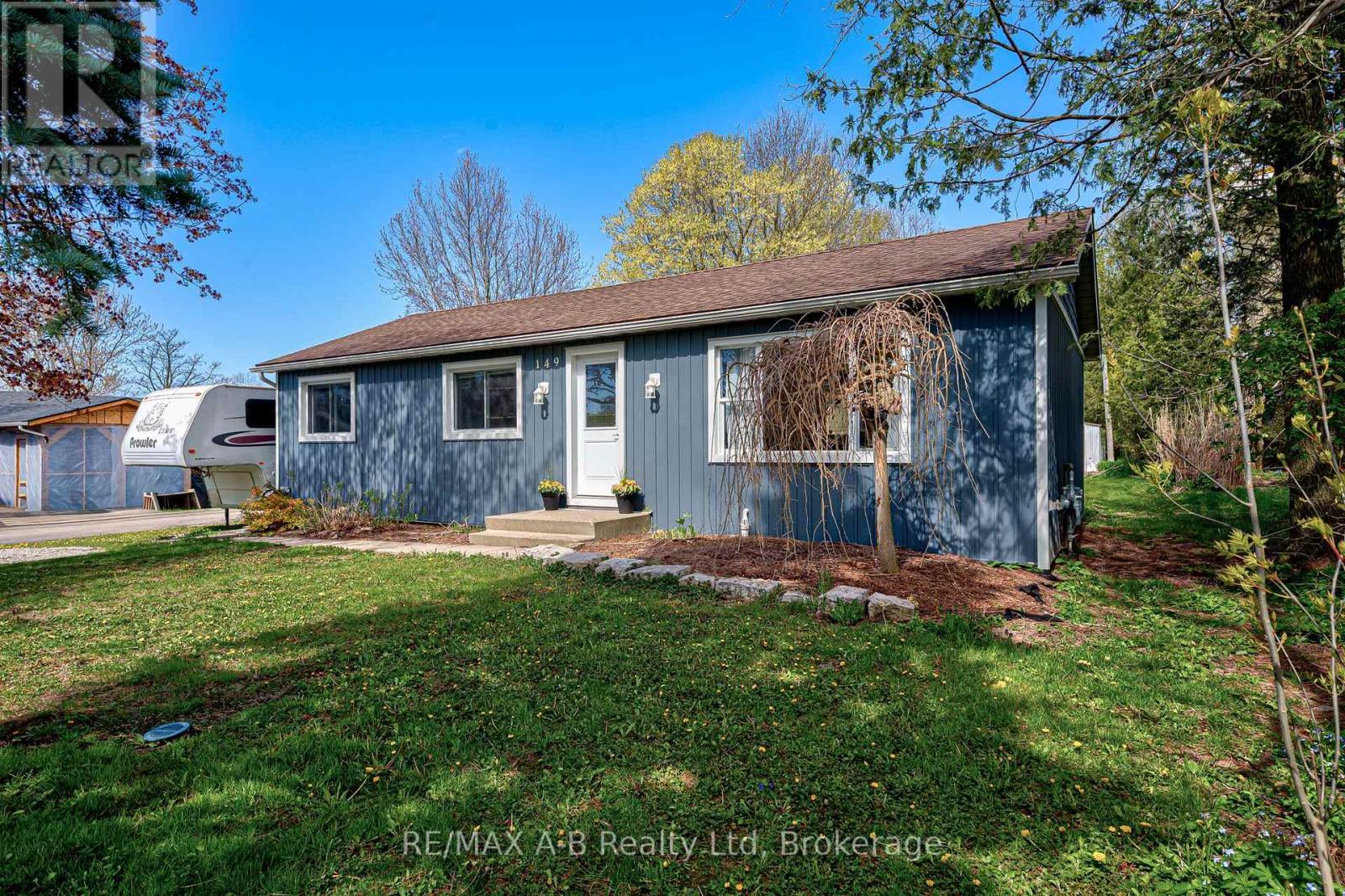 149 ISABELLA STREET, Huron East (Seaforth)