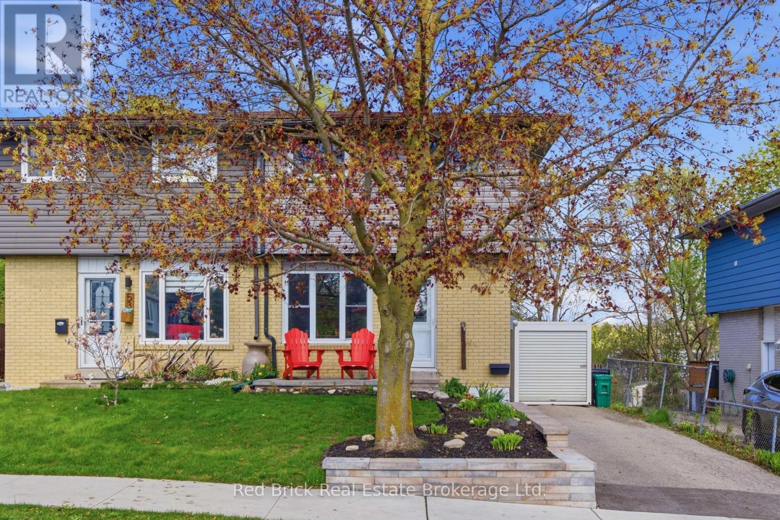 51 CLEMENS AVENUE, Cambridge