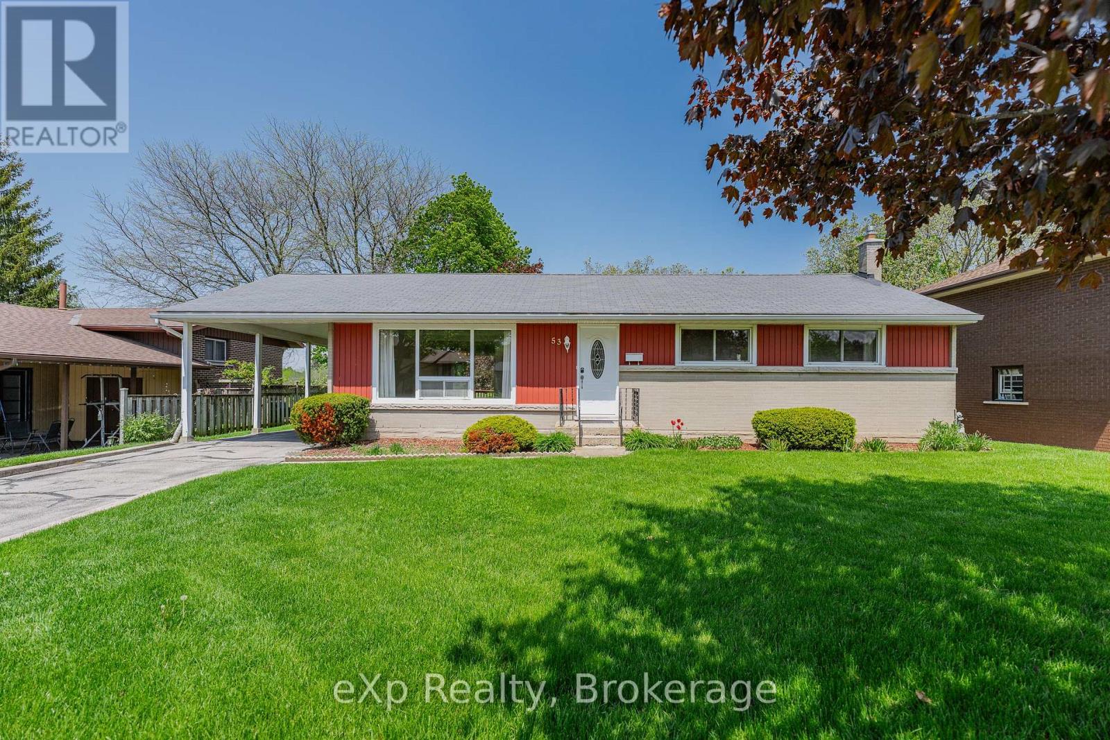 53 WOODLAND DRIVE, Cambridge