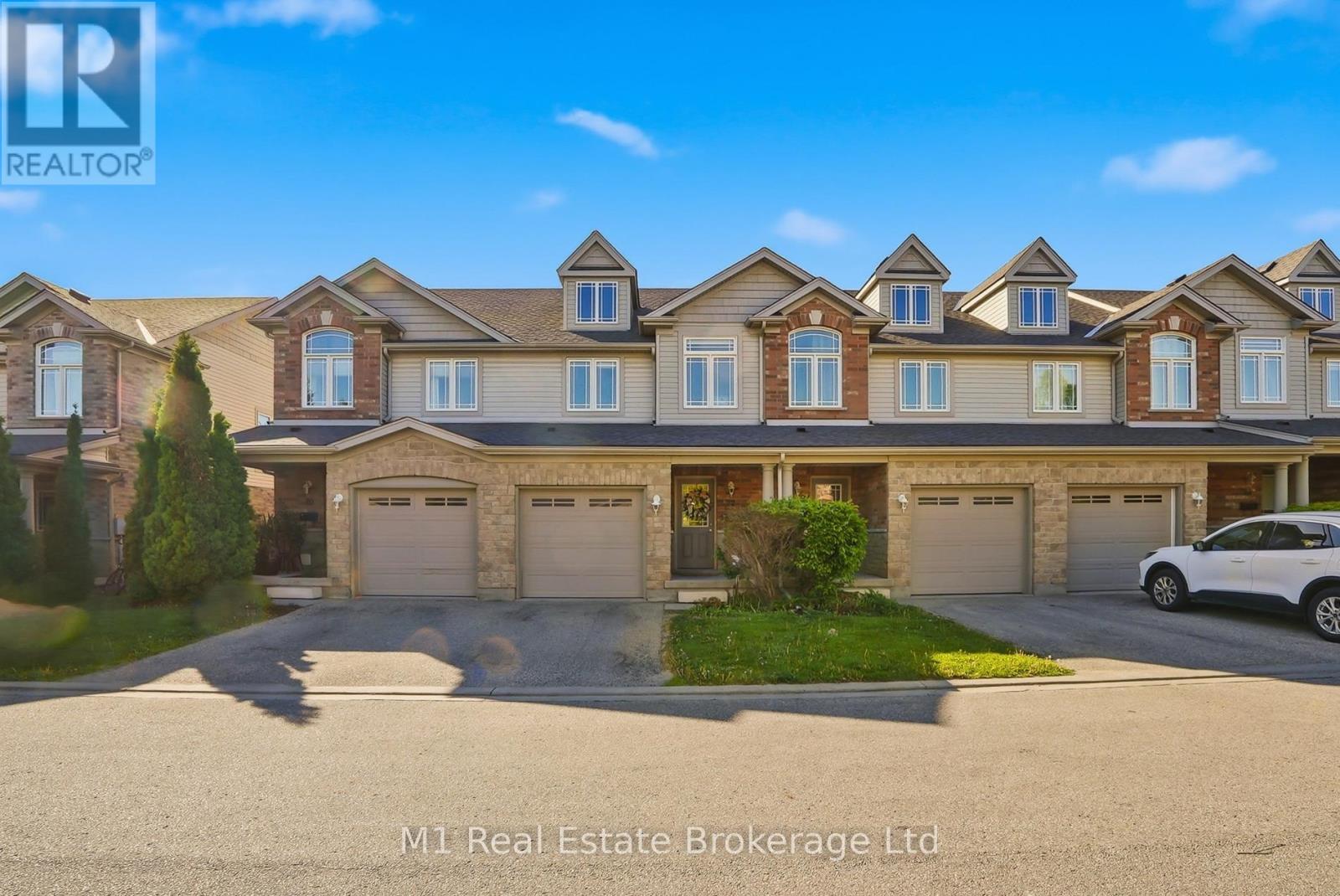 22 LAMBETH WAY, Guelph (Pineridge/Westminster Woods)