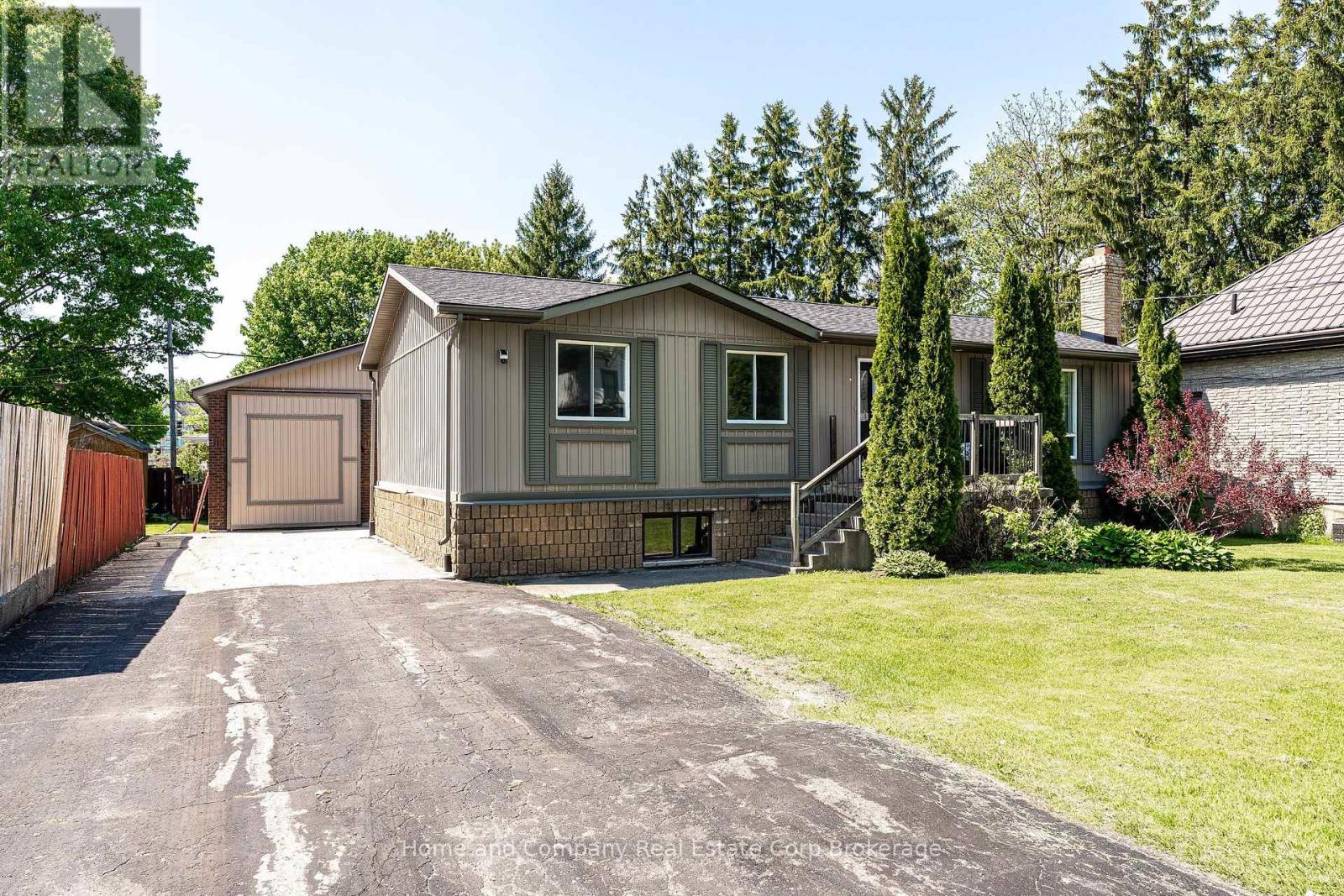 50 DUFFERIN STREET, Stratford