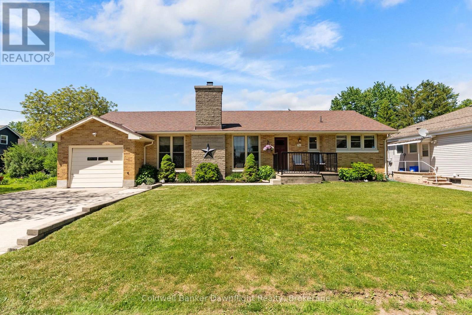 116 SANDERS STREET E, South Huron (Exeter)