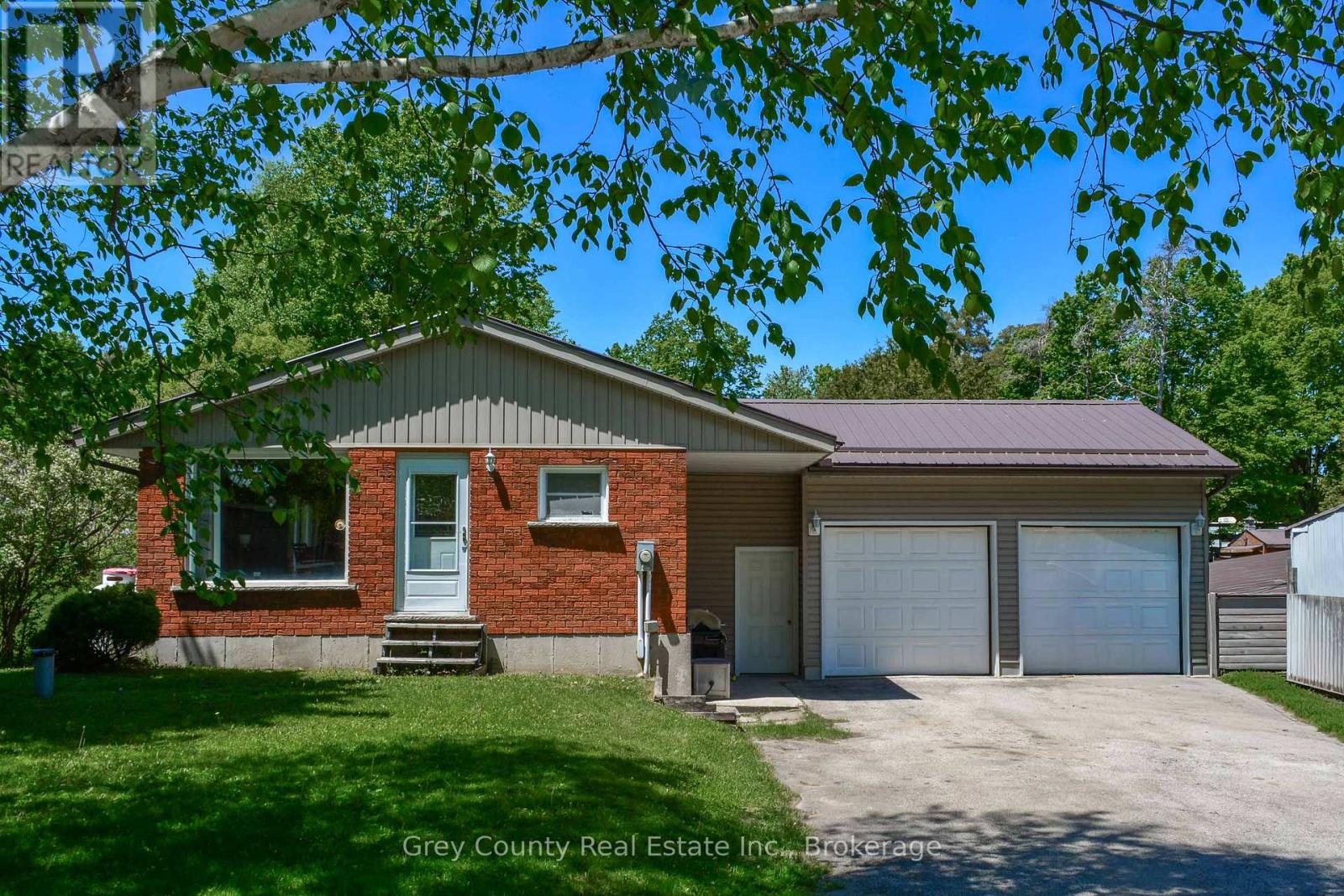 580293 SIDEROAD 60 SIDE ROAD W, Chatsworth