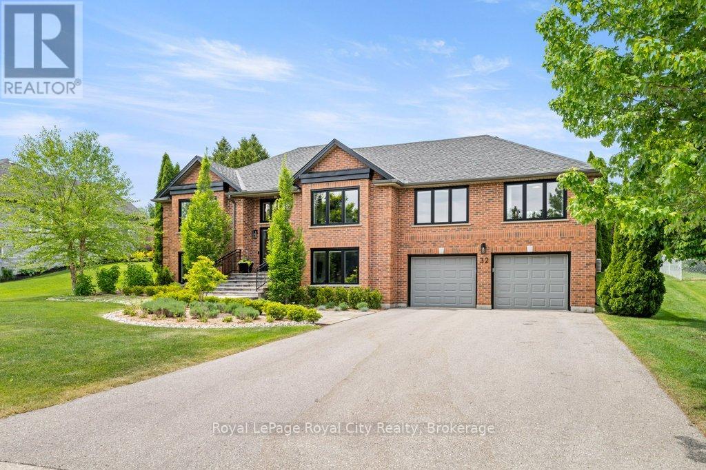 32 CROSS CREEK BOULEVARD, Guelph/Eramosa