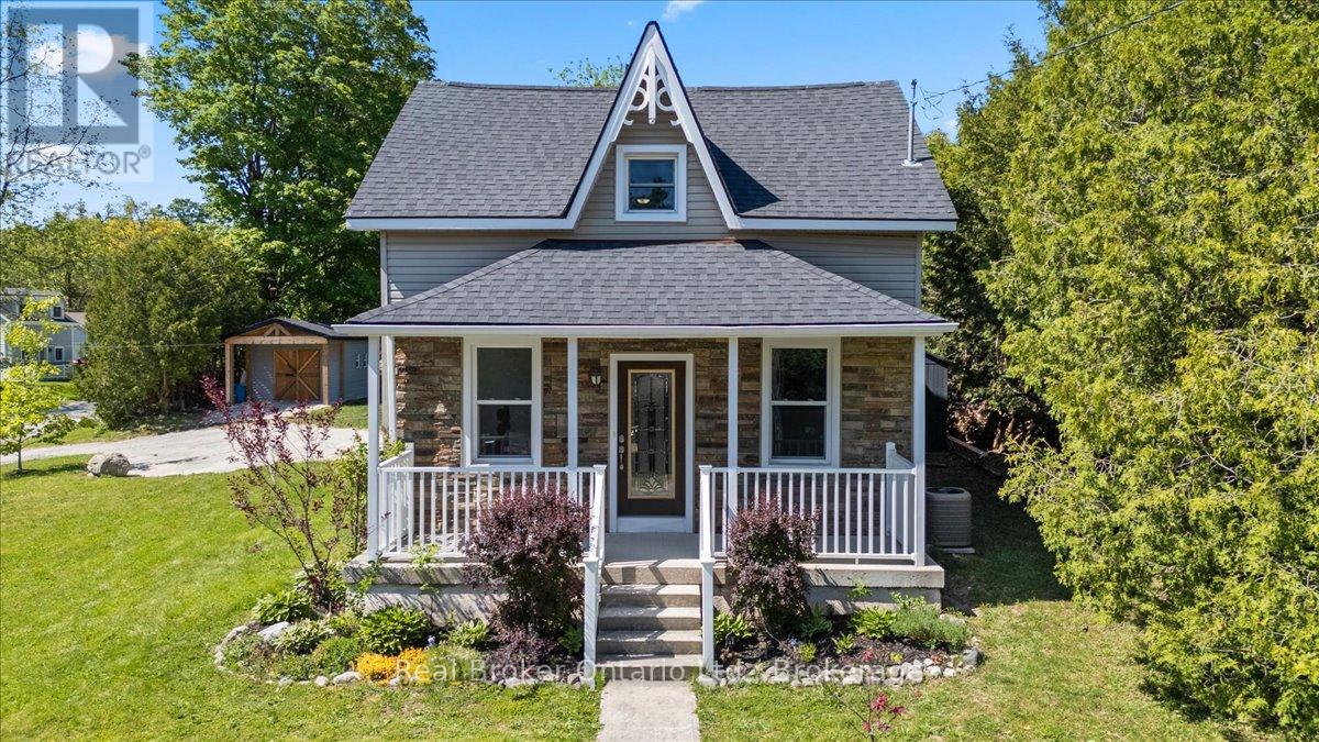 732 ARTHUR STREET, West Grey