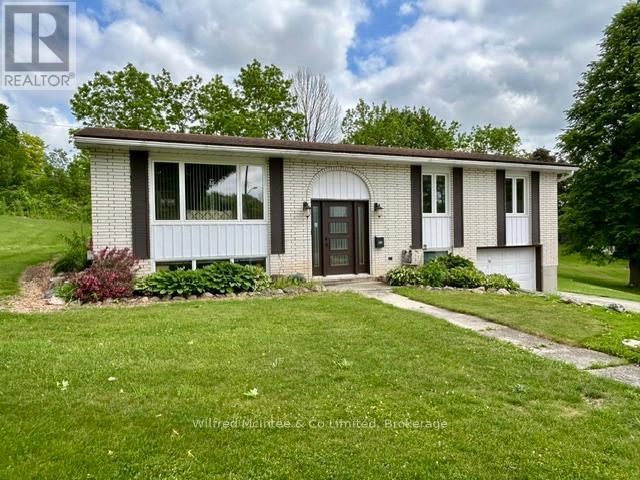 925 OLD DURHAM ROAD, Brockton