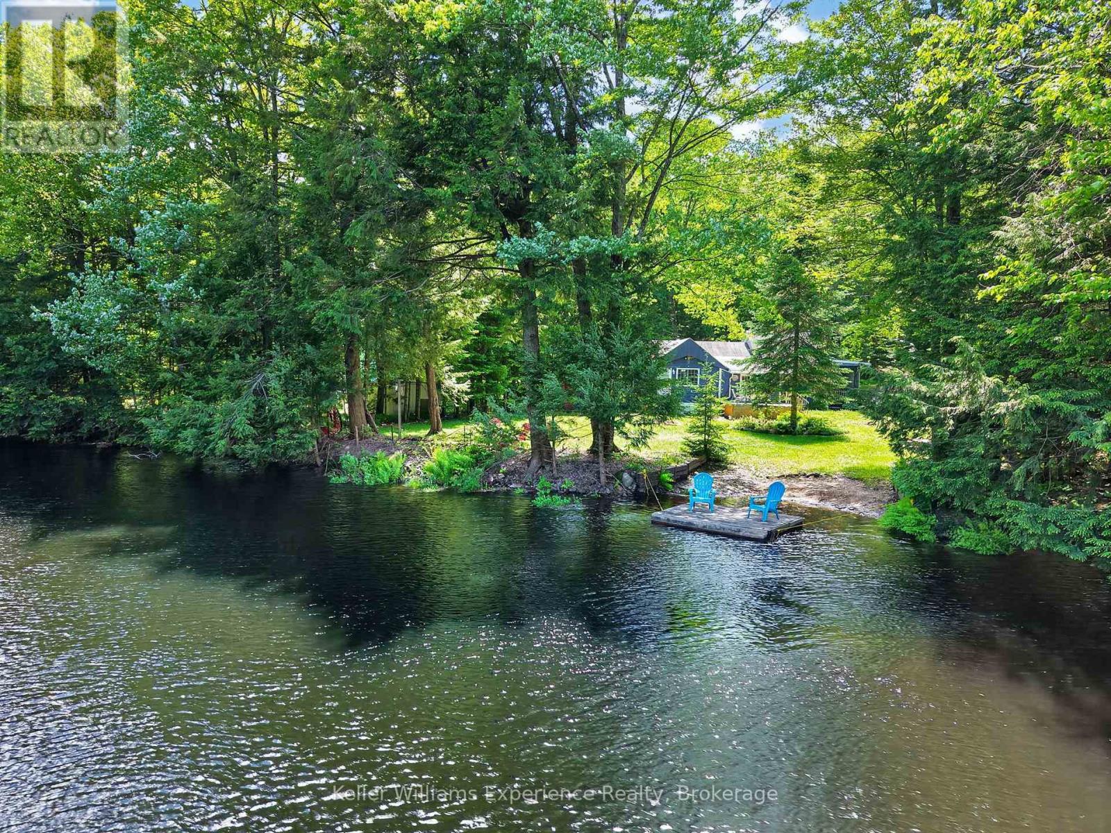 1133 SHERWOOD FOREST ROAD, Bracebridge (Oakley)