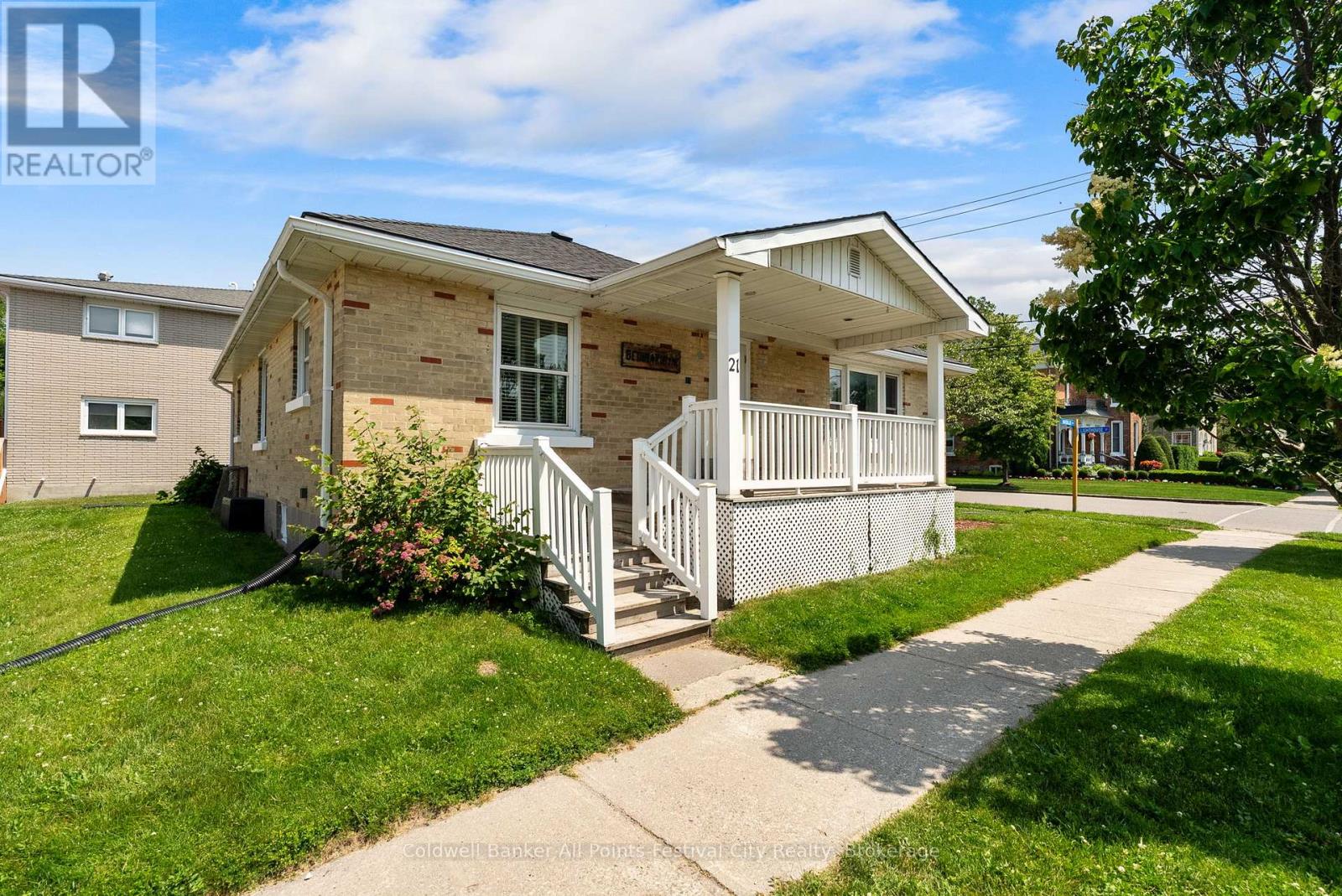 21 WATERLOO STREET S, Goderich (Goderich (Town))