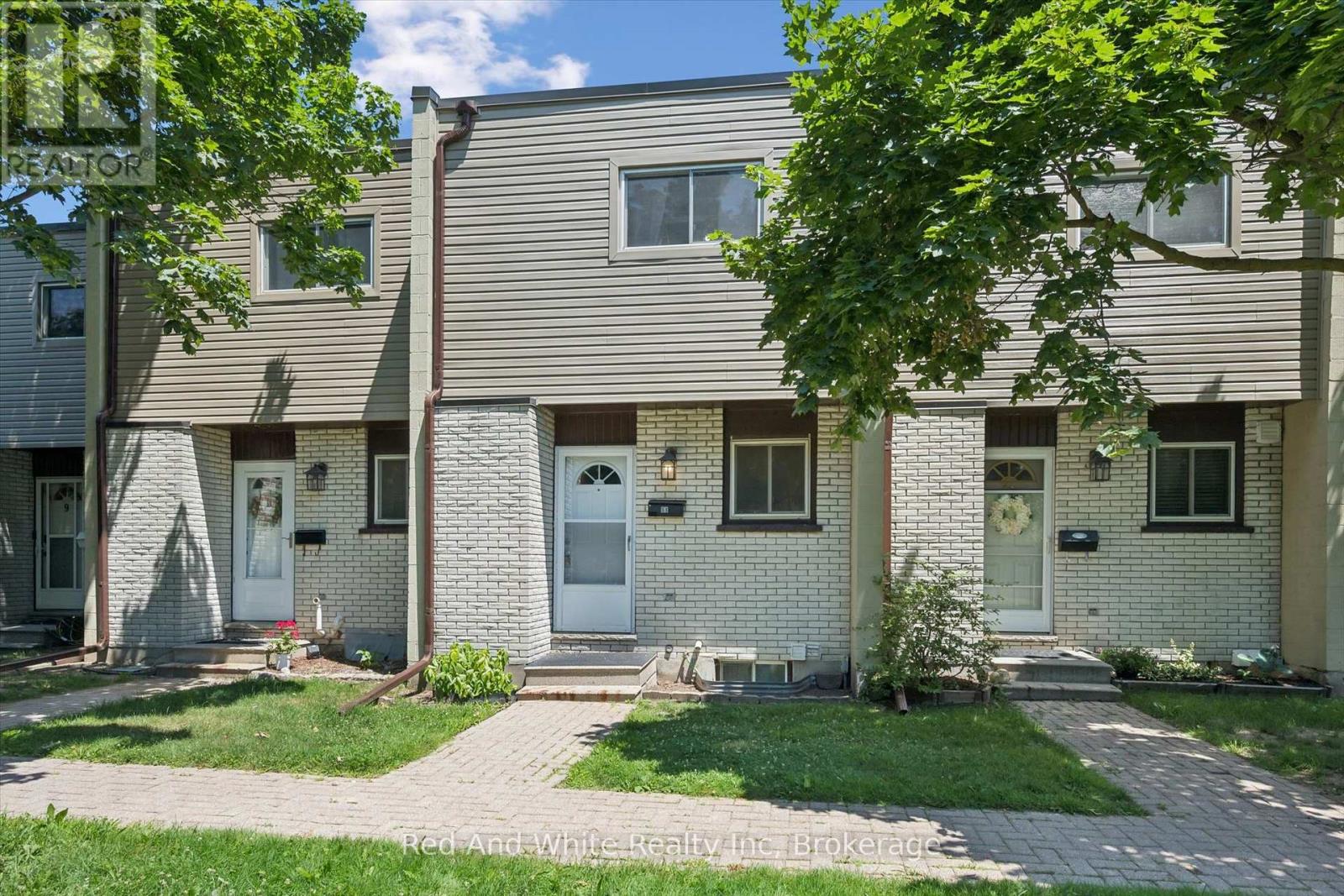 11 - 178 GRULKE STREET, Kitchener