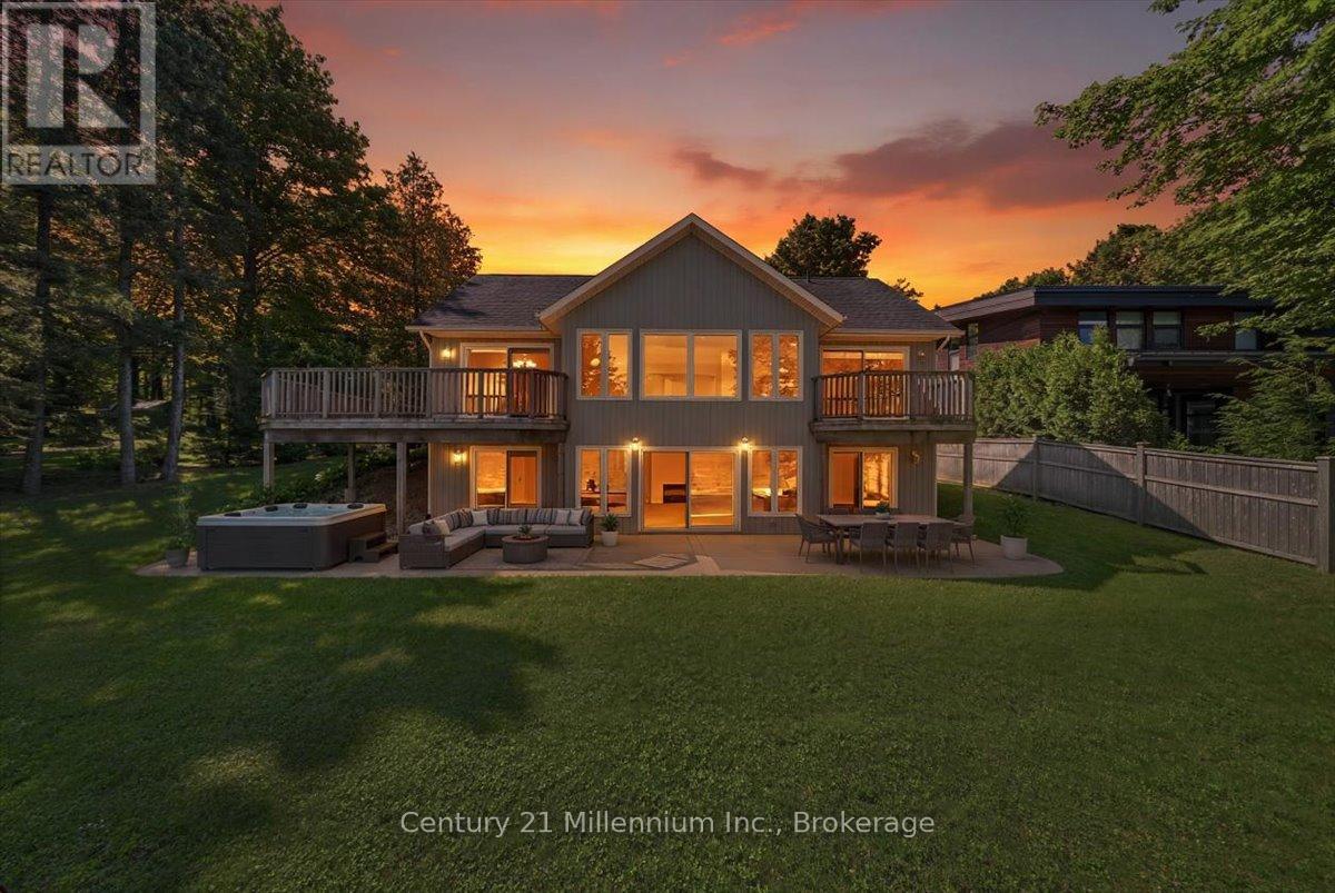 115 SOUTH SHORES ROAD, Grey Highlands