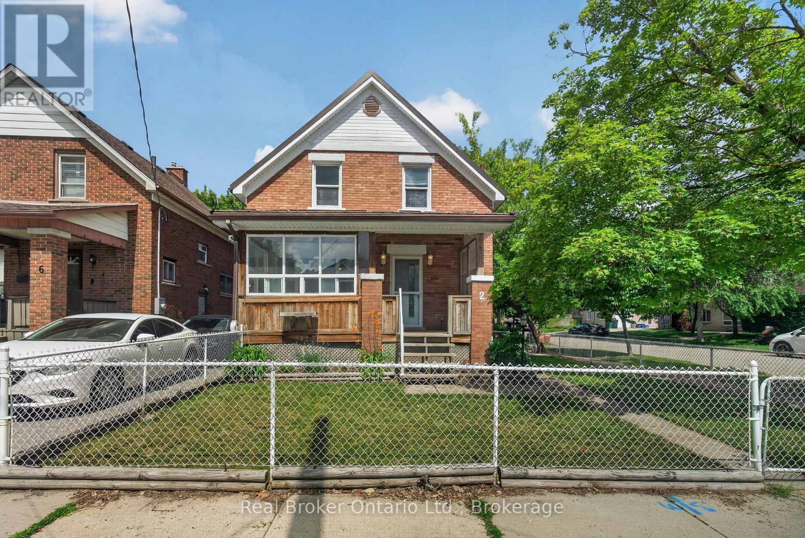 2 HERLAN AVENUE, Kitchener