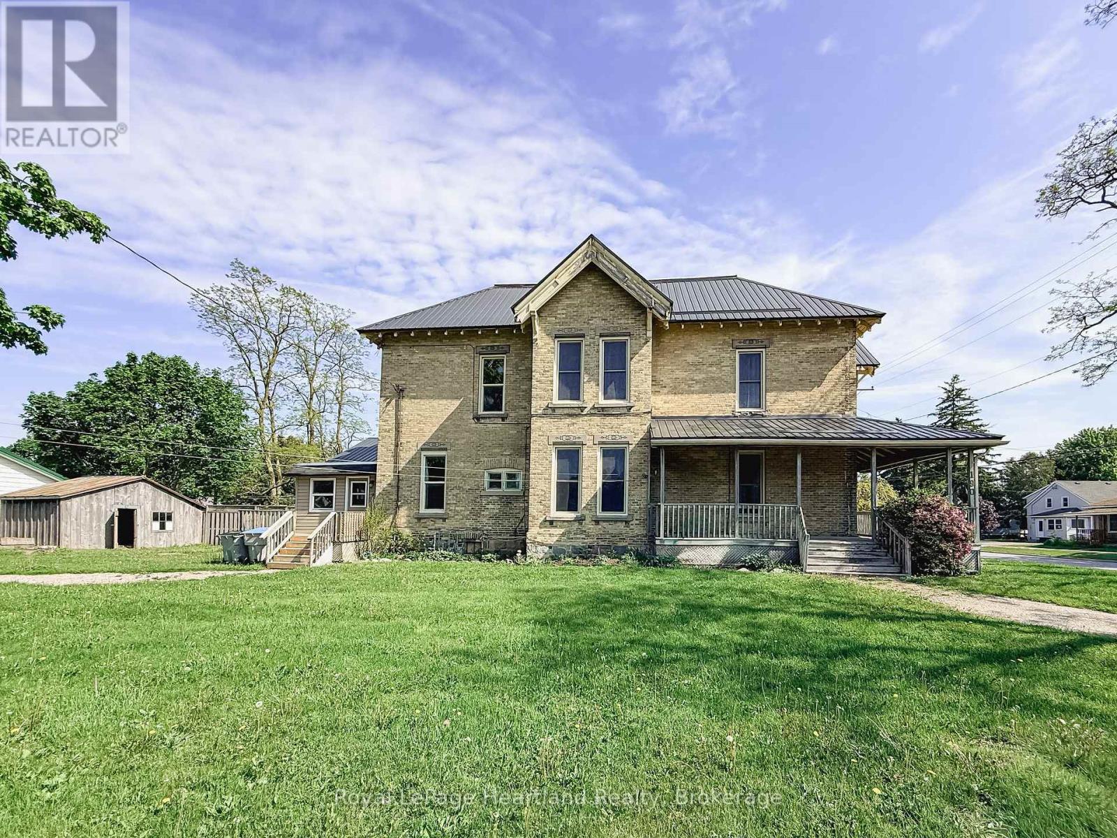 190 ALBERT STREET, Central Huron (Clinton)