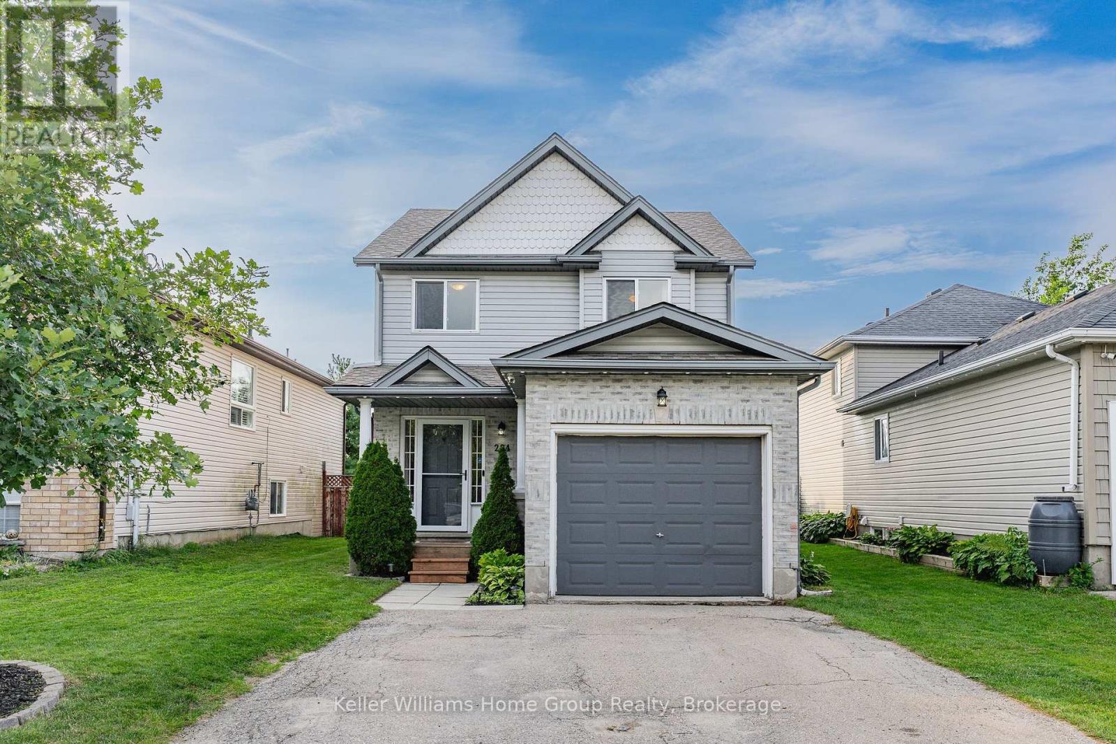 284 MILLBURN BOULEVARD, Centre Wellington (Fergus)