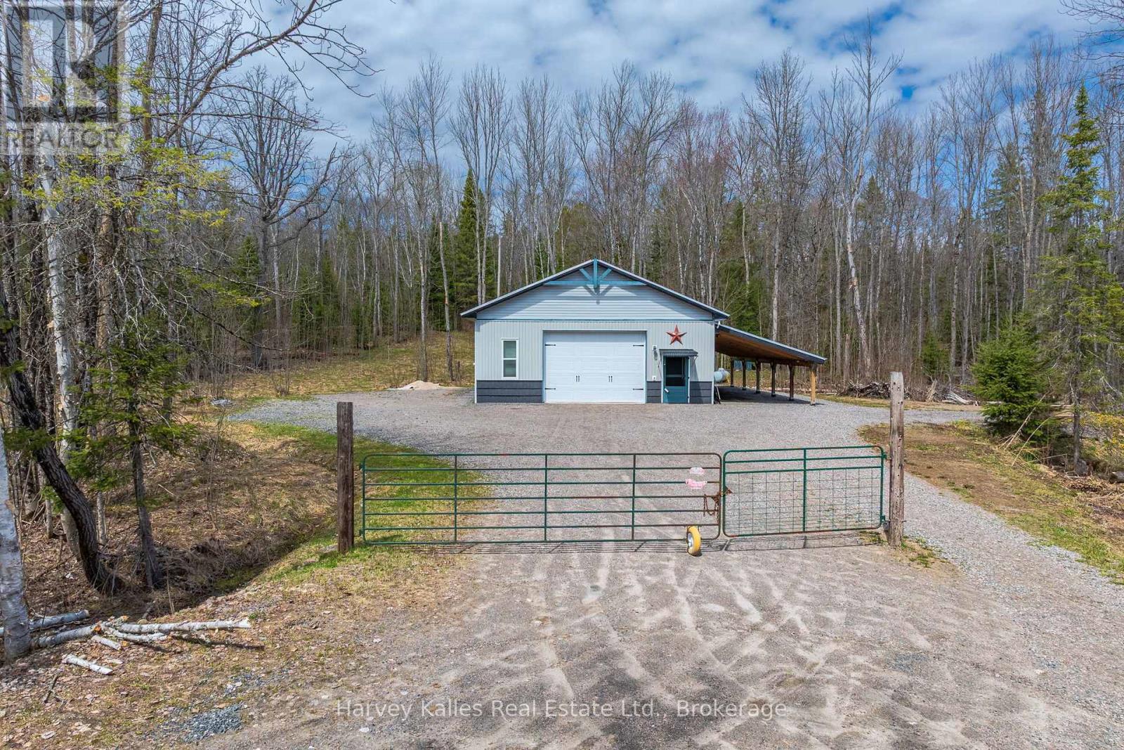 40 SUNSET COVE ROAD, Seguin