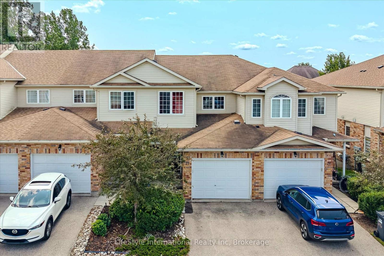 27 - 105 BARD BOULEVARD, Guelph (Pineridge/Westminster Woods)