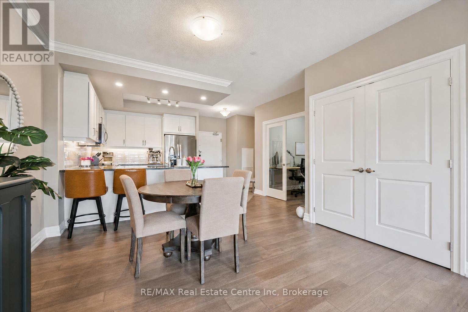 605 - 1878 GORDON STREET, Guelph (Pineridge/Westminster Woods)