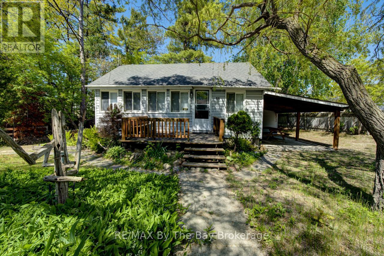 33 17TH STREET N, Wasaga Beach