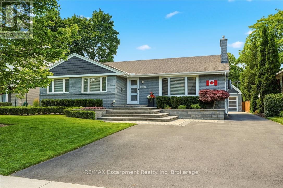 2113 COURTLAND DRIVE, Burlington (Brant)
