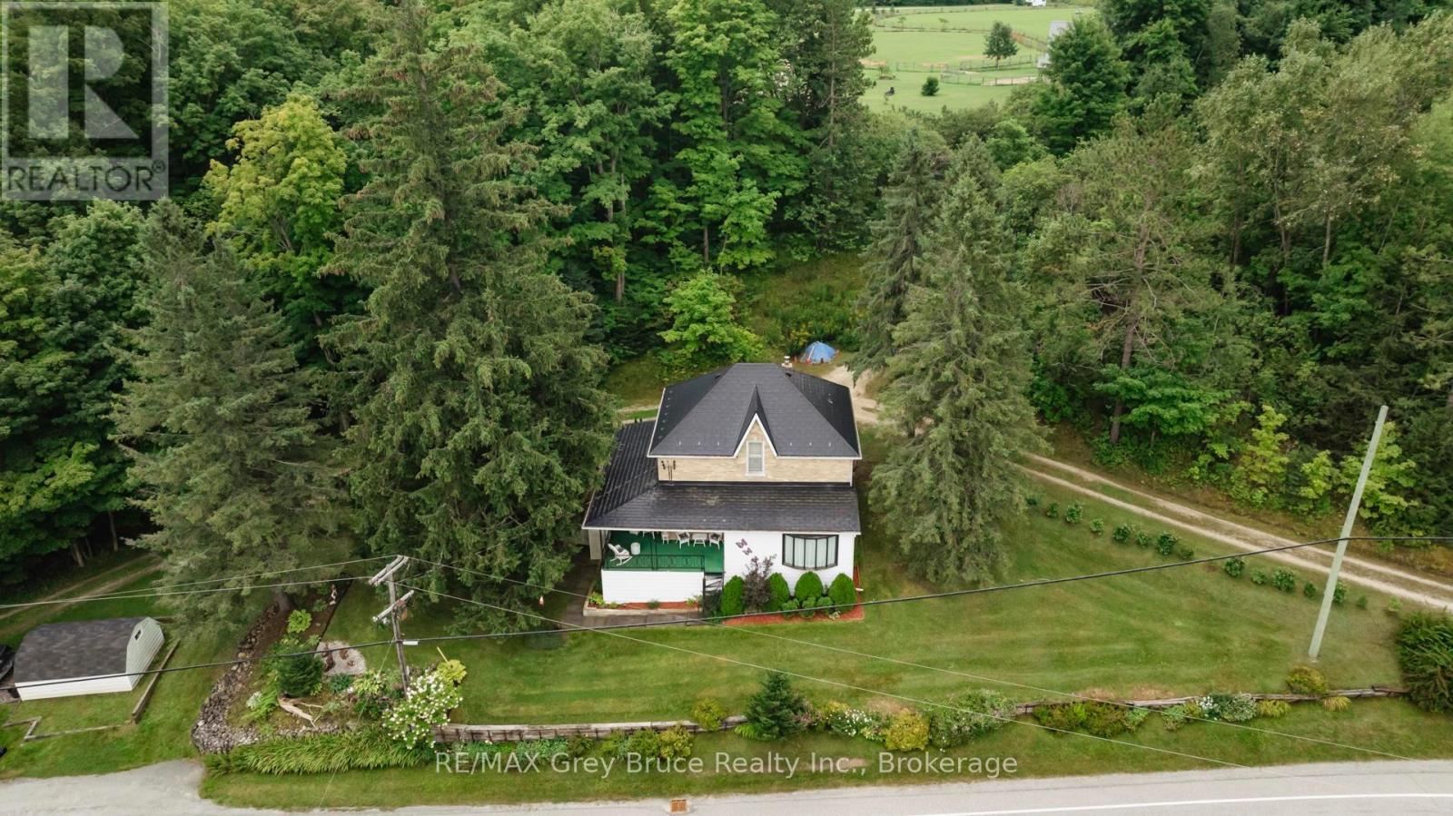 500064 GREY ROAD 12, West Grey