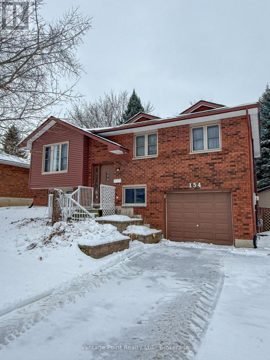 154 15TH AVE CLOSE, Hanover