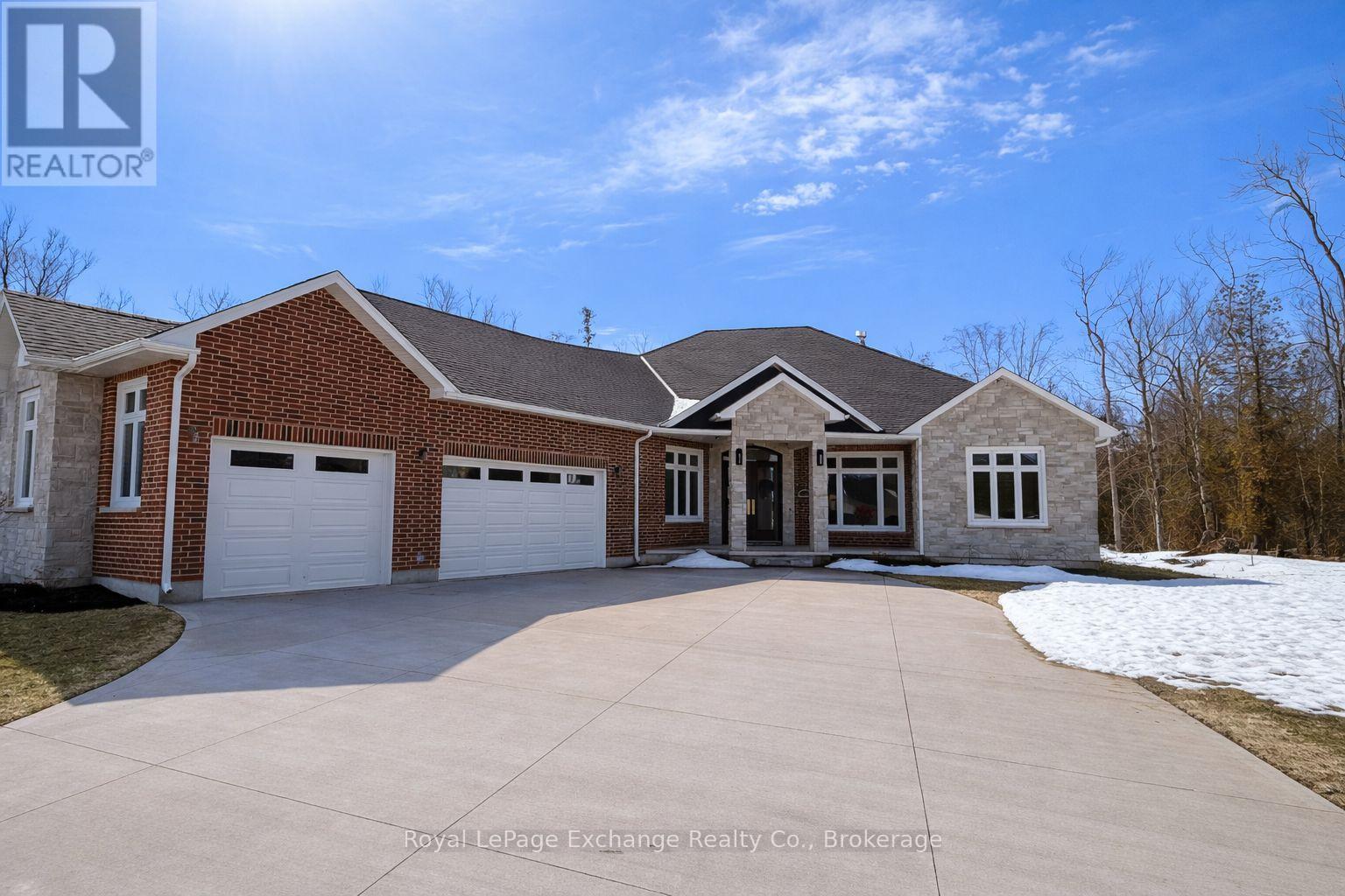 12 SUNSET PLACE, Huron-Kinloss