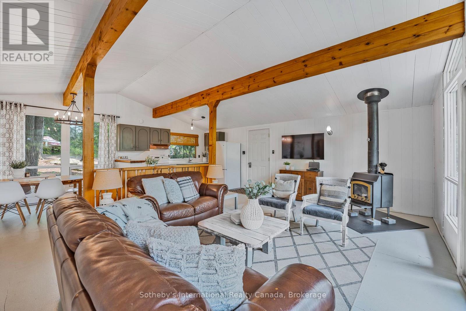 374 STEWART LAKE ROAD, Georgian Bay (Freeman)