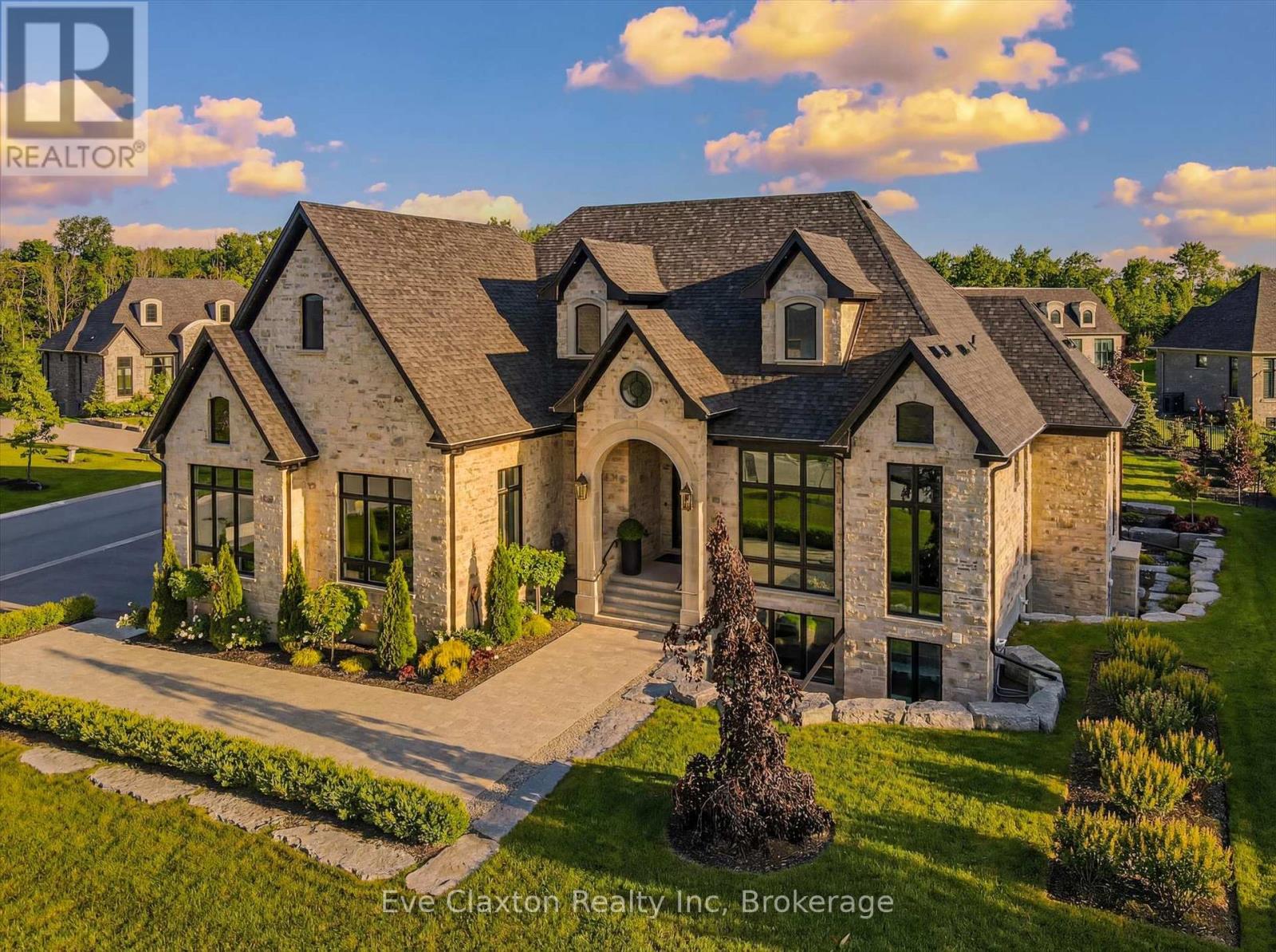 112 HERITAGE LAKE DRIVE, Puslinch (Crieff/Aikensville/Killean)