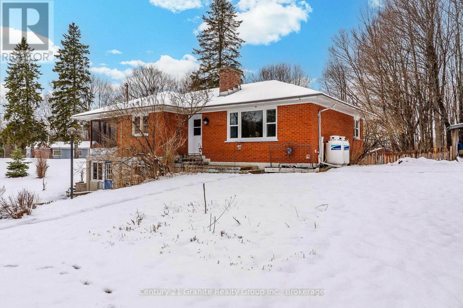 1523 COUNTY ROAD 21 ROAD, Minden Hills (Minden)