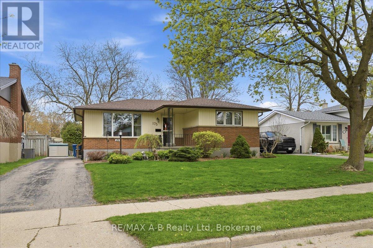 175 MOWAT STREET, Stratford