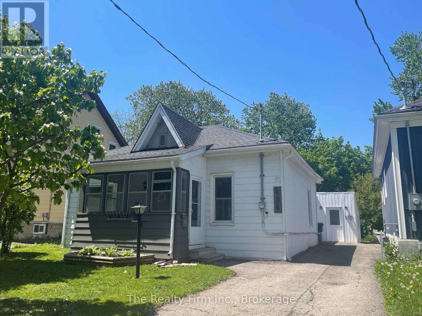 134 WELL STREET, Stratford