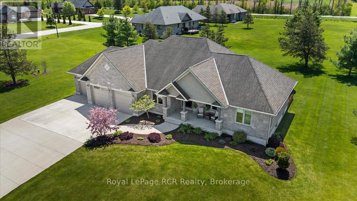 108 MARSHALL HEIGHTS ROAD, West Grey