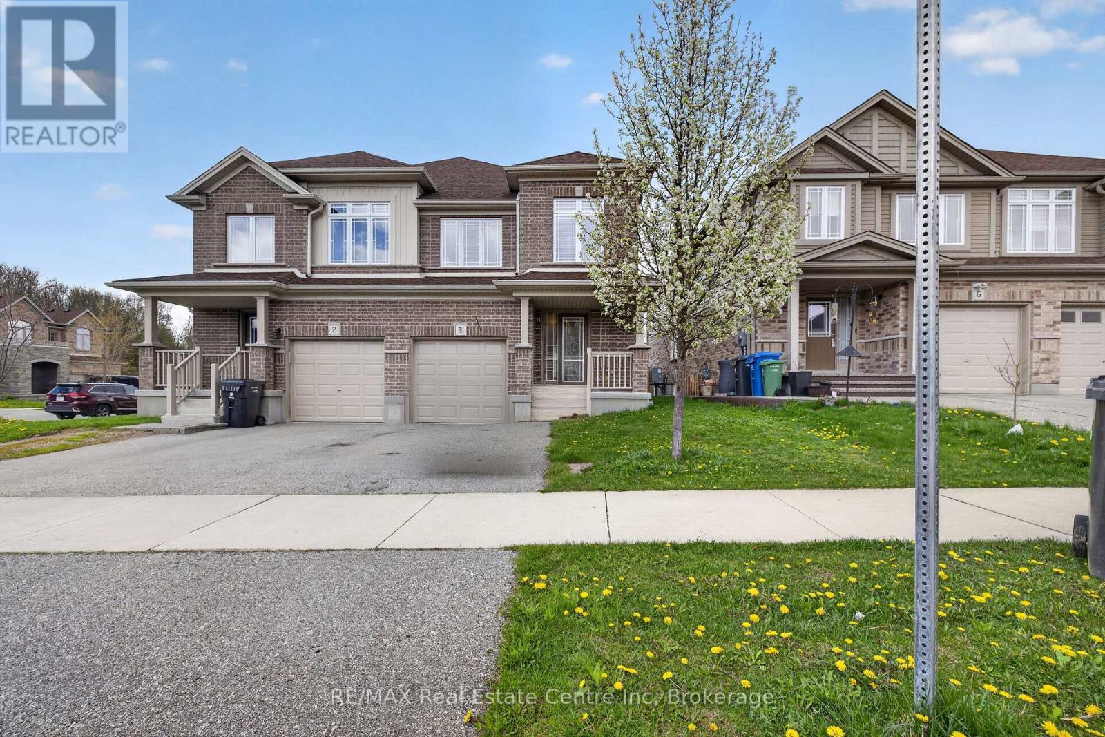 4 DRONE CRESCENT, Guelph (Willow West/Sugarbush/West Acres)