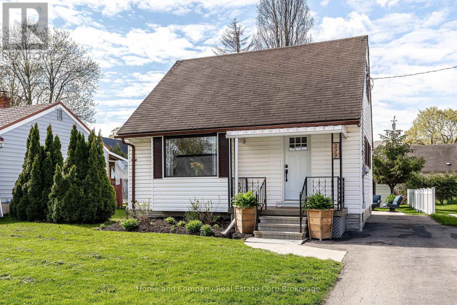 577 ALBERT STREET, Stratford