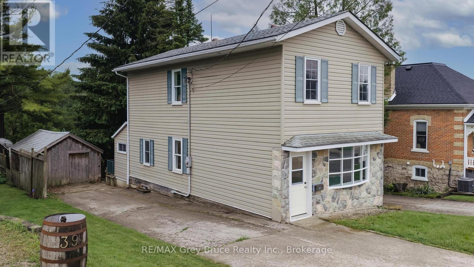 43 4TH STREET NW, Arran-Elderslie