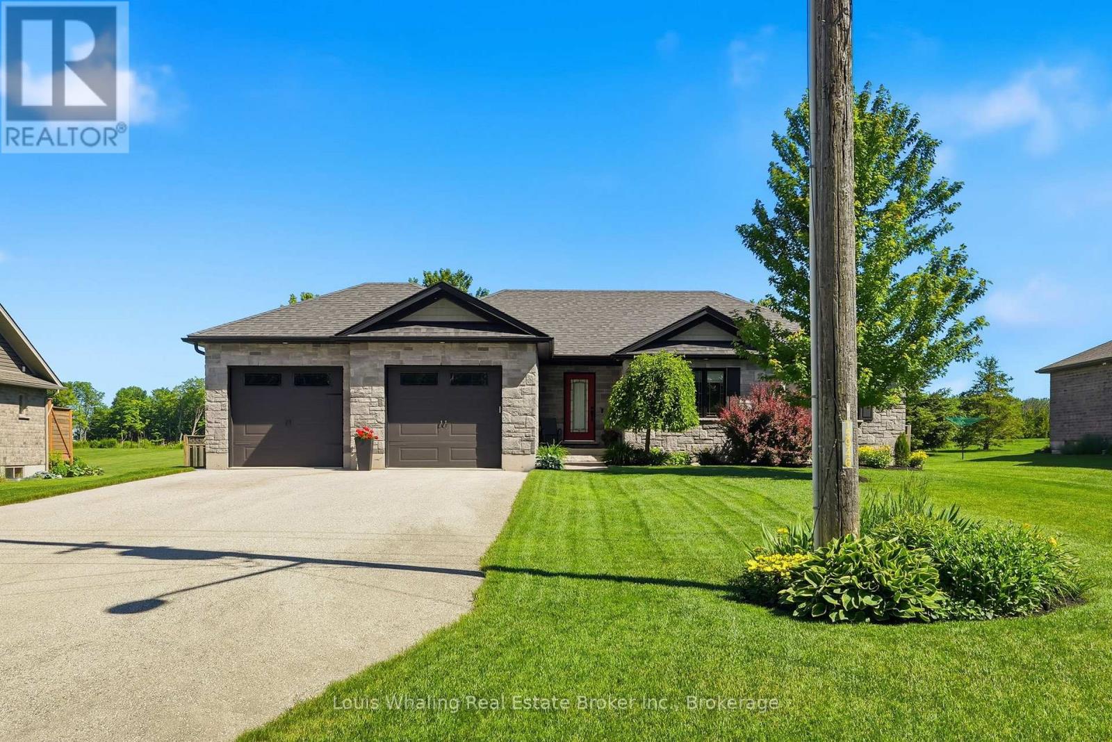 323079 DURHAM ROAD E, West Grey