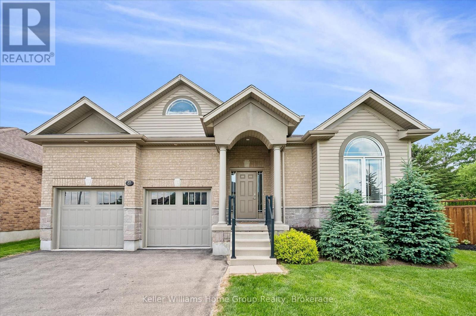 27 RILEY CRESCENT, Centre Wellington (Fergus)