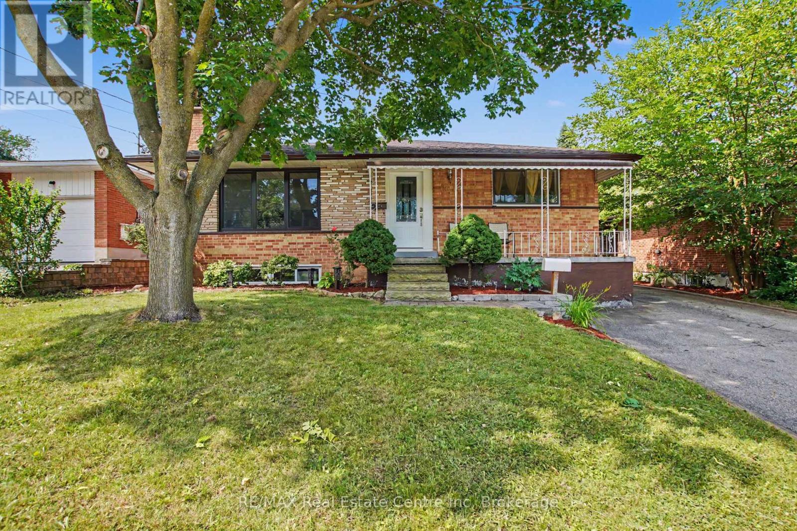 91 DUMBARTON STREET, Guelph (Riverside Park)
