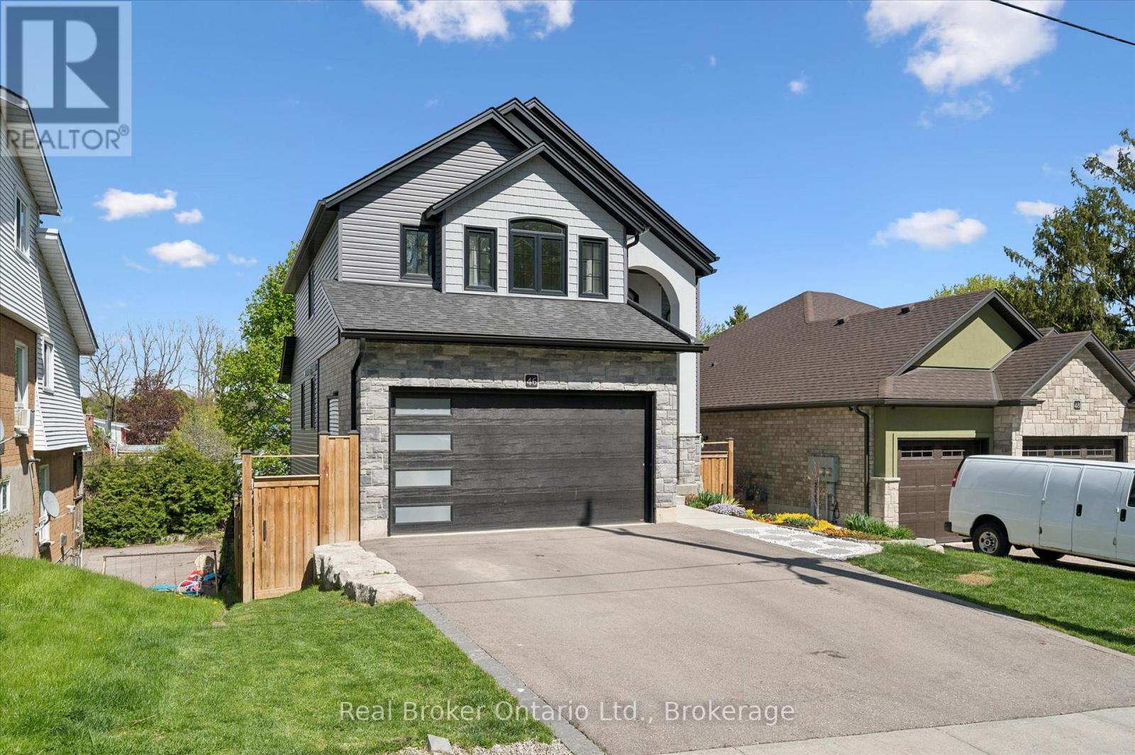 46 WASHINGTON STREET, Brant (Paris)