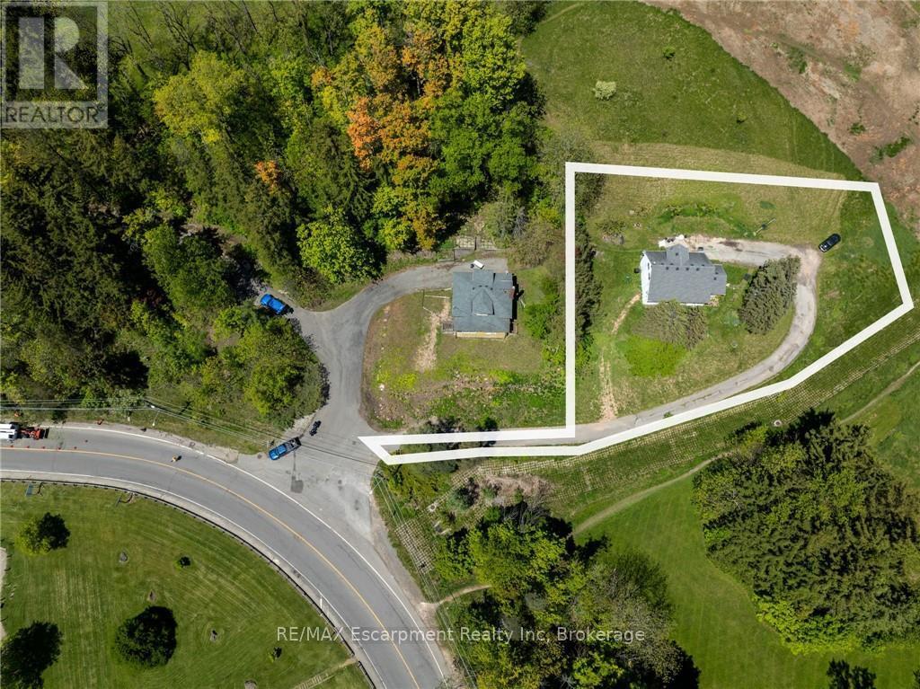 193 MILL STREET S, Hamilton (Waterdown)
