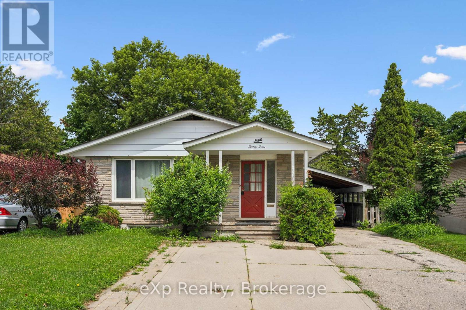 23 MUSKOKA DRIVE, Guelph (Victoria North)