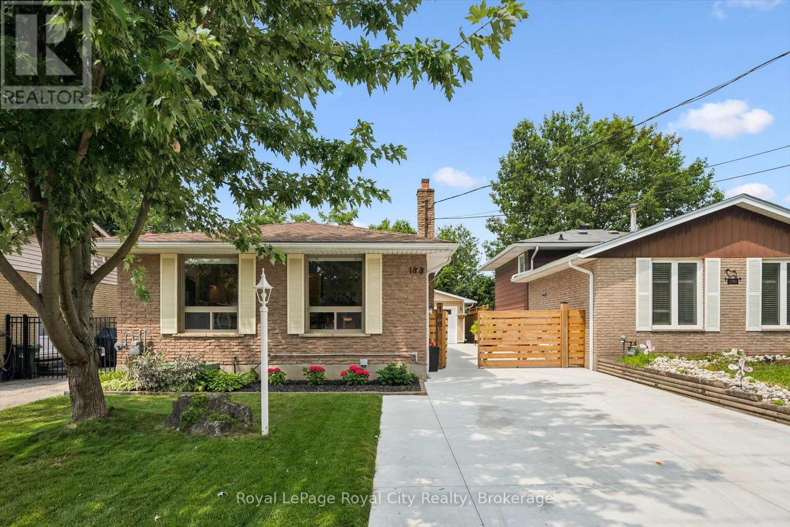 188 COUNTRY CLUB DRIVE, Guelph (Victoria North)